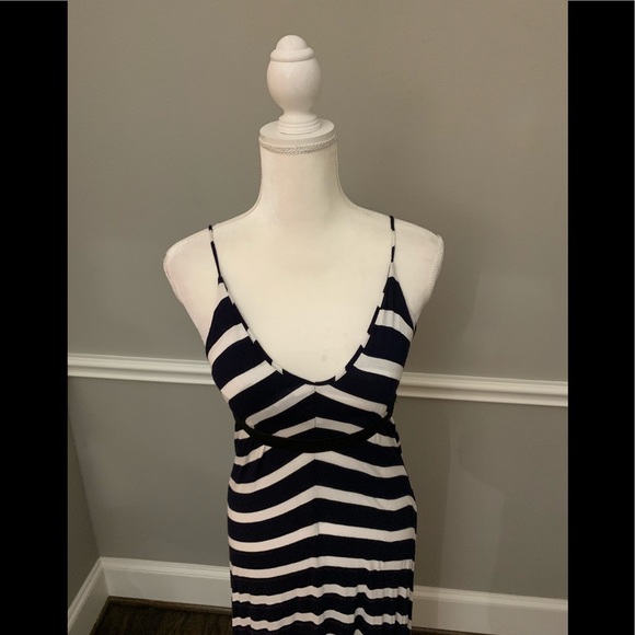 🛍2 for $25🛍5/48 Saks Fifth Avenue Maxi Dress - Picture 4 of 6